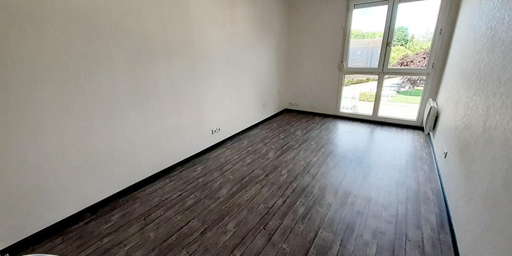 appartement à LONS (64140)