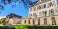 maison à PAU (64000)