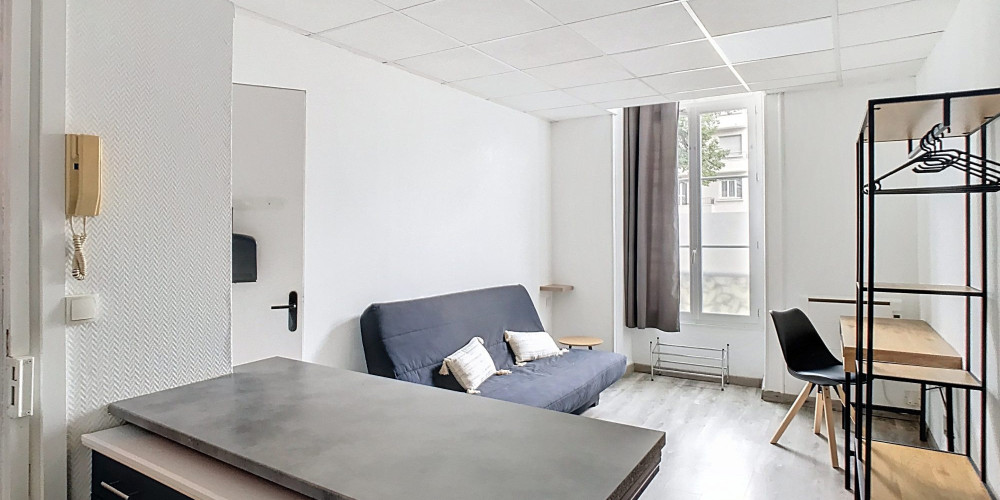 appartement à PAU (64000)