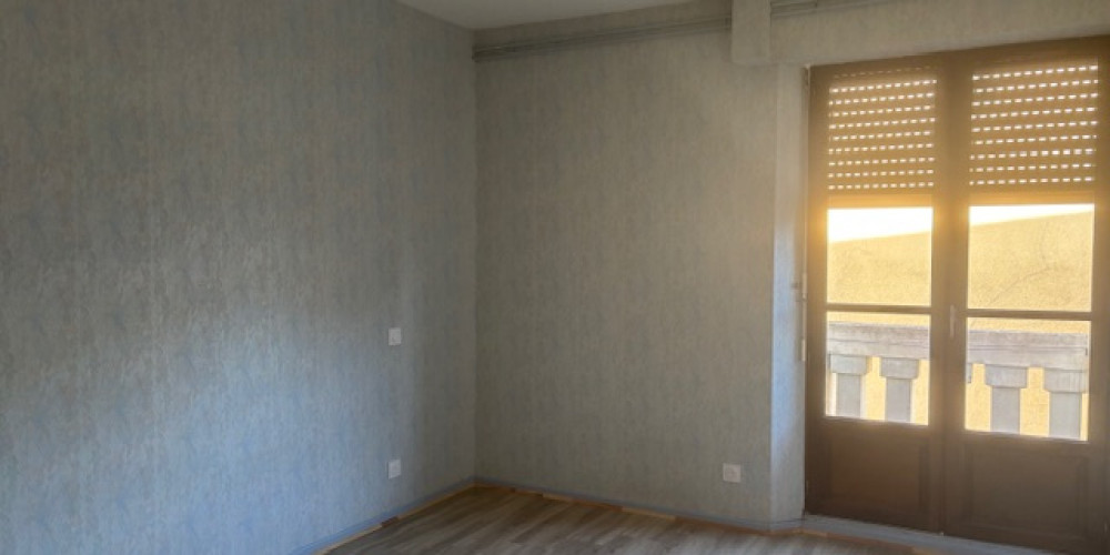 appartement à BAGNERES DE BIGORRE (65200)