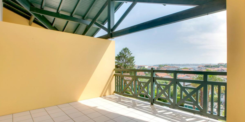 appartement à URRUGNE (64122)