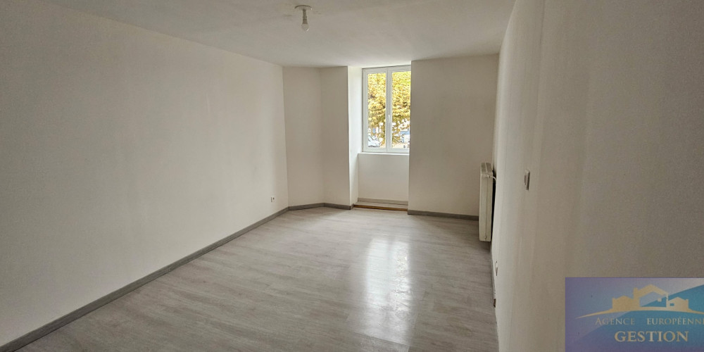 maison à LESTELLE BETHARRAM (64800)