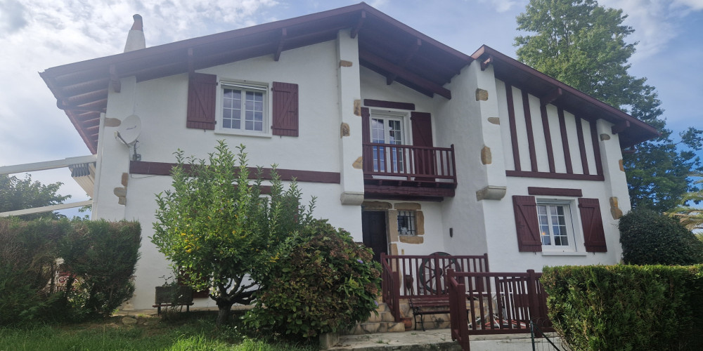 maison à ASCAIN (64310)