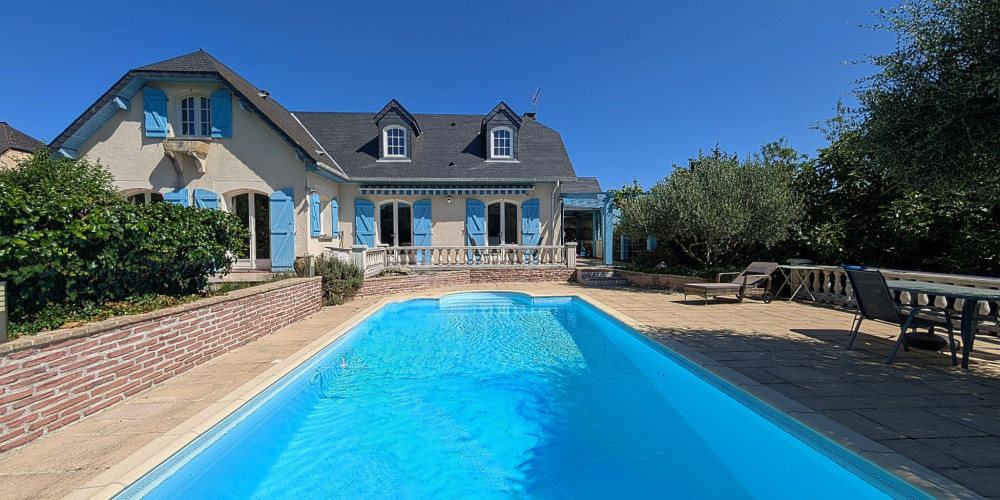 maison à TARBES (65000)