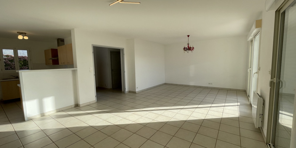 maison à BUSTINCE IRIBERRY (64220)