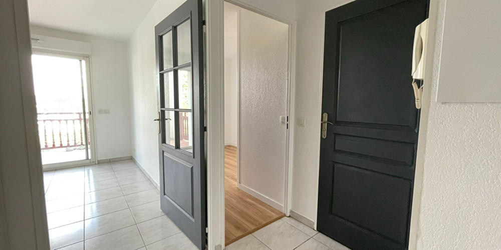 appartement à USTARITZ (64480)