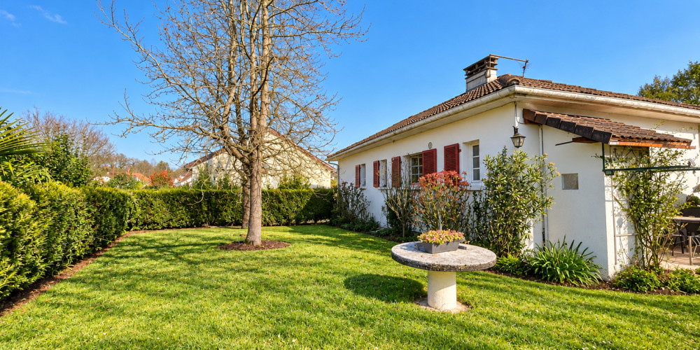maison à OUSSE (64320)