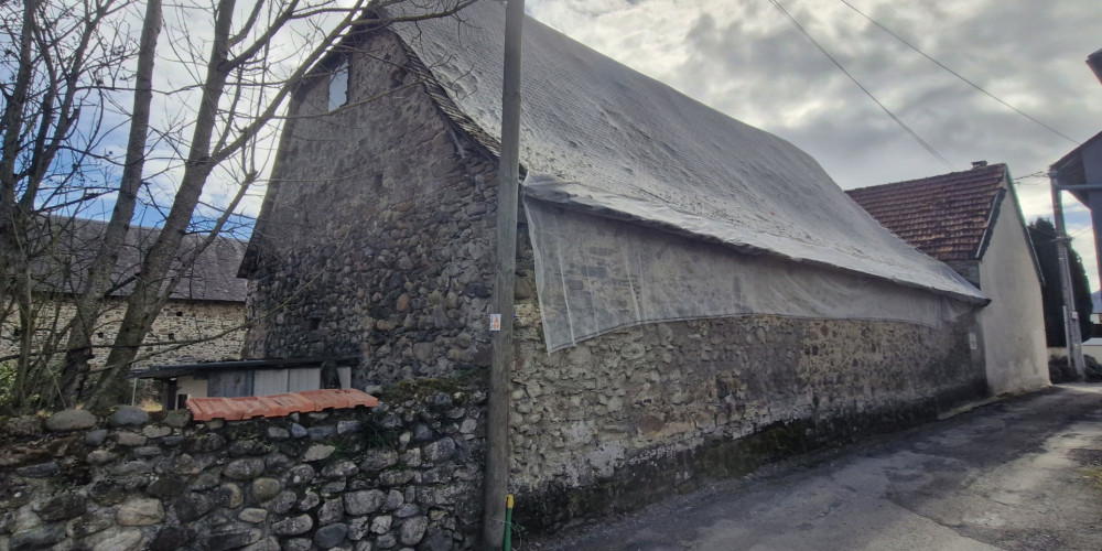 maison à ADE (65100)