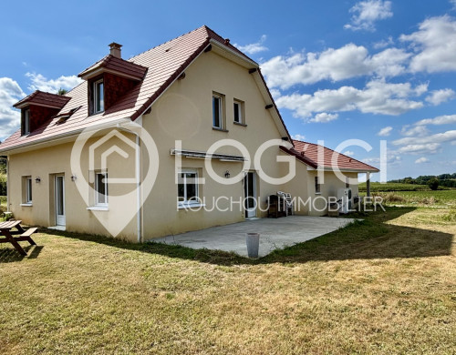 maison  THEZE