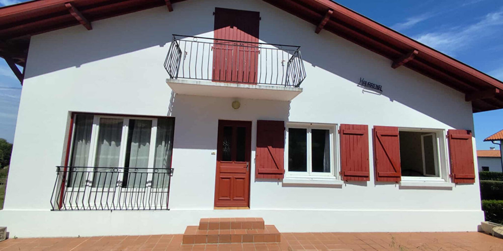maison à URCUIT (64990)