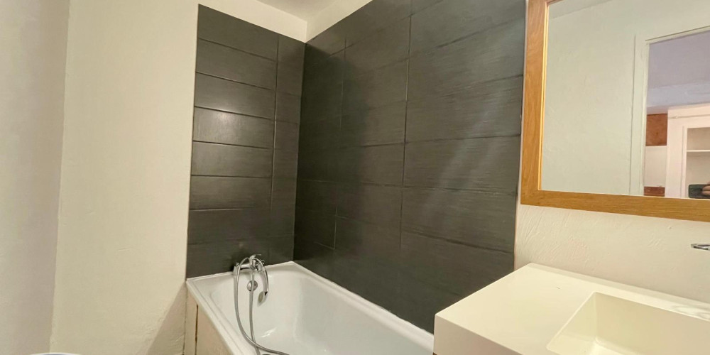 appartement à PAU (64000)