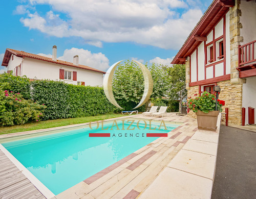 maison  ST PEE SUR NIVELLE