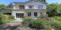 maison à PAU (64000)