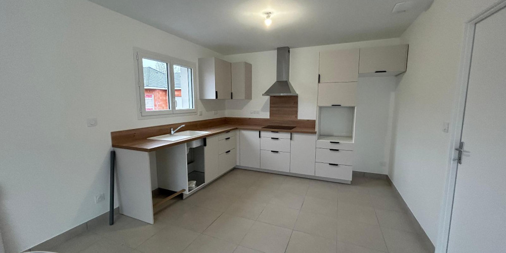 maison à LONS (64140)