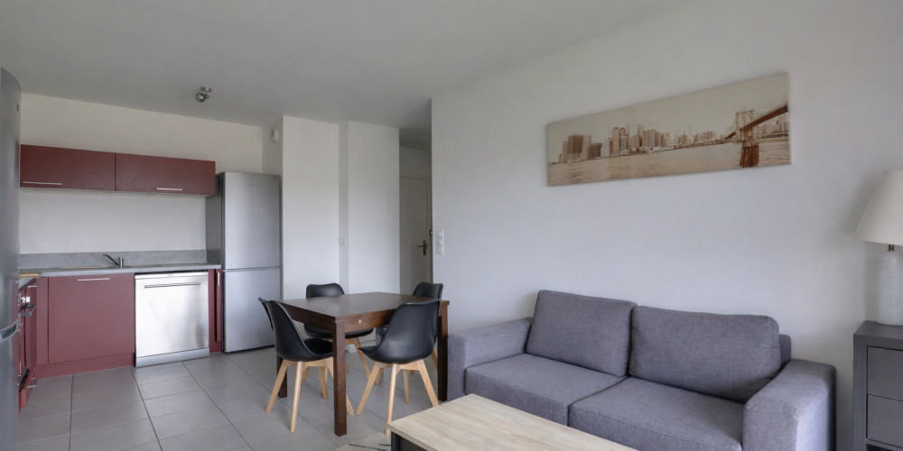 appartement à USTARITZ (64480)