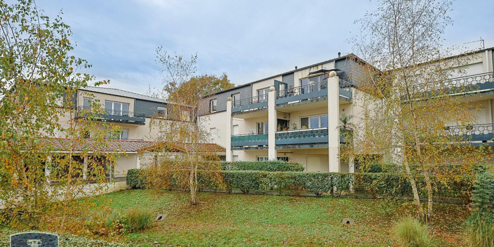 appartement à PAU (64000)