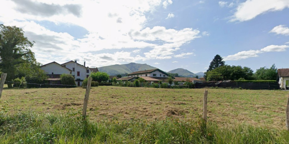 terrain à ASCARAT (64220)