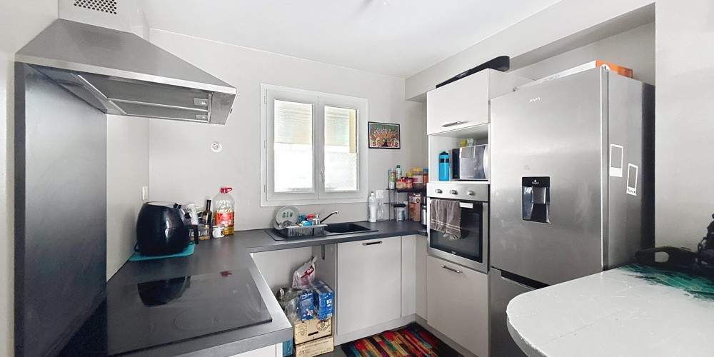 maison à ARTIGUELOUVE (64230)