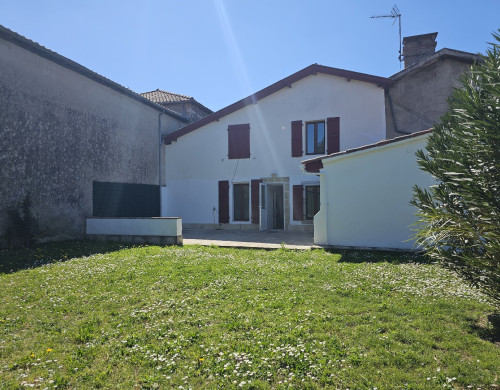 maison  BELLOCQ