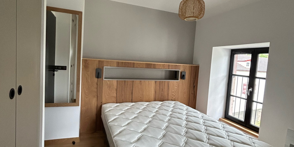 appartement à UHART CIZE (64220)