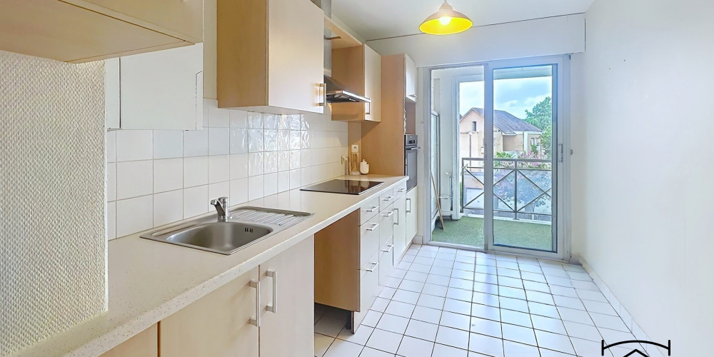 appartement à PAU (64000)