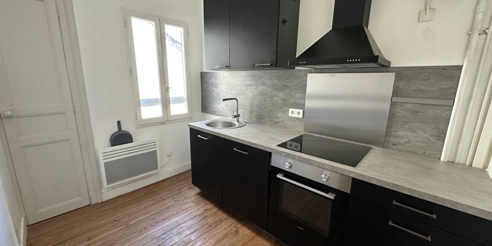 appartement à PAU (64000)