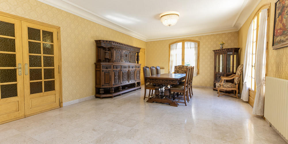 maison à PAU (64000)