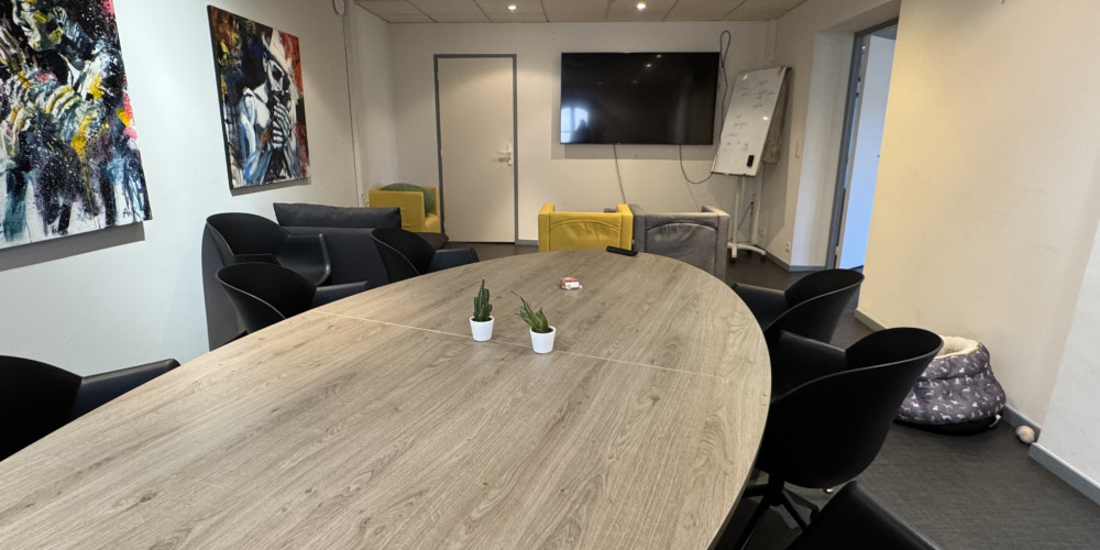 local commercial à BAYONNE (64100)