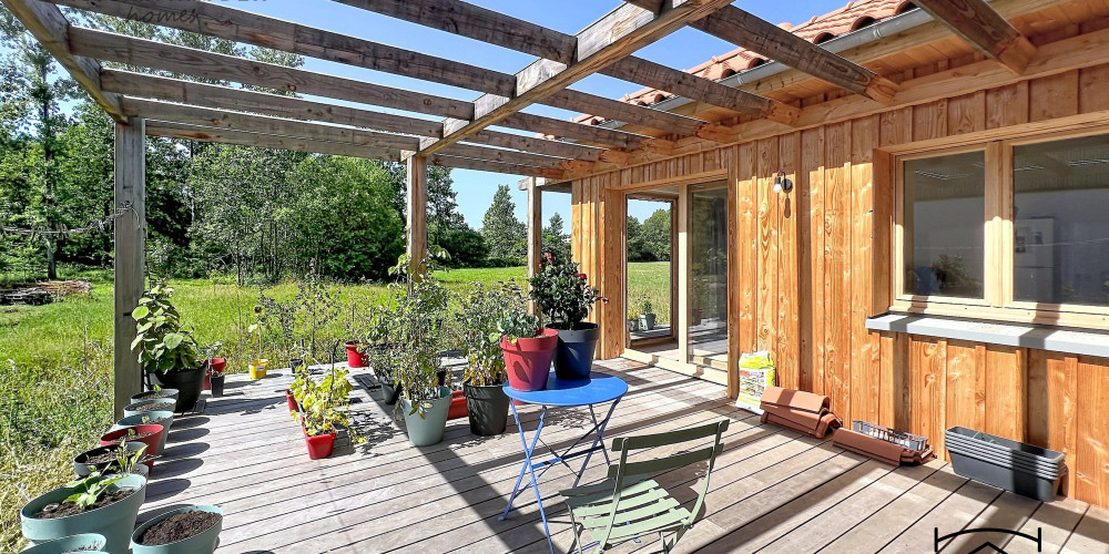 maison à PAU (64000)