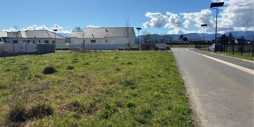 terrain à PONTACQ (64530)