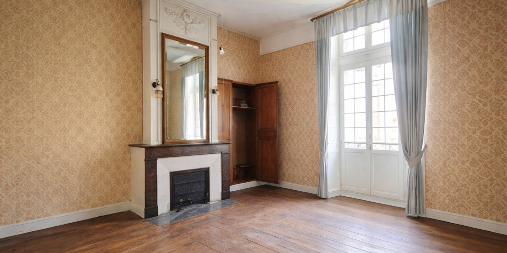 appartement à PAU (64000)