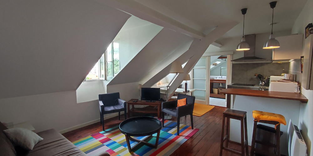 appartement à PAU (64000)