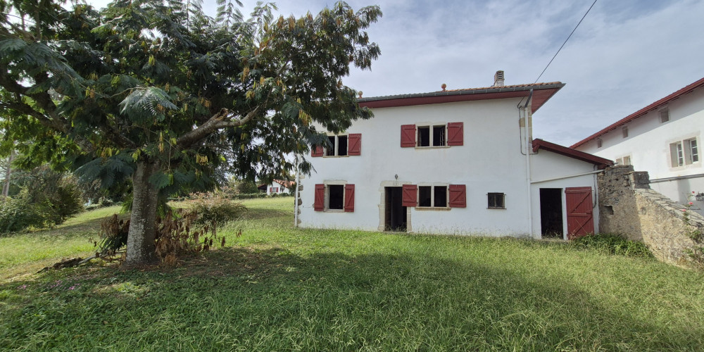 maison à BARDOS (64520)
