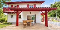 maison à ST PEE SUR NIVELLE (64310)