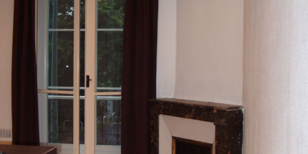 appartement à PAU (64000)