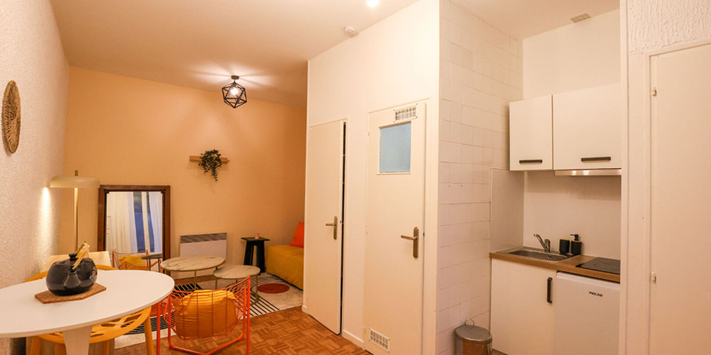 appartement à PAU (64000)