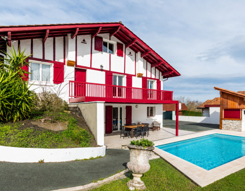 maison  ASCAIN