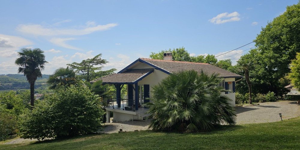 maison à PUYOO (64270)