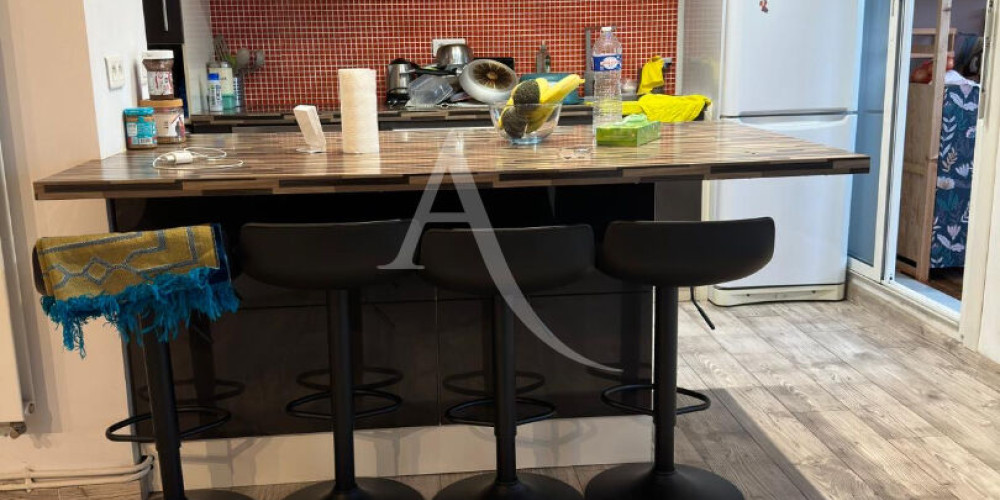 appartement à PAU (64000)