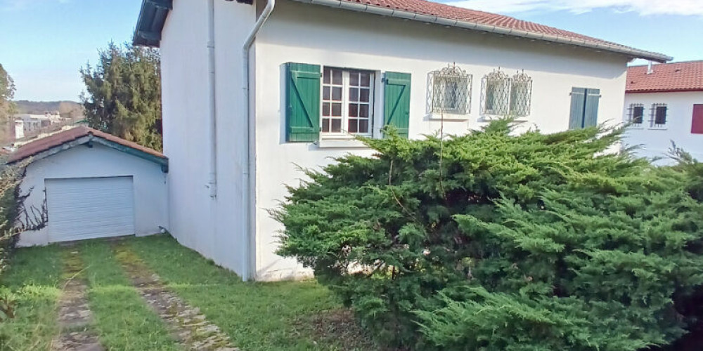 maison à ST JEAN DE LUZ (64500)