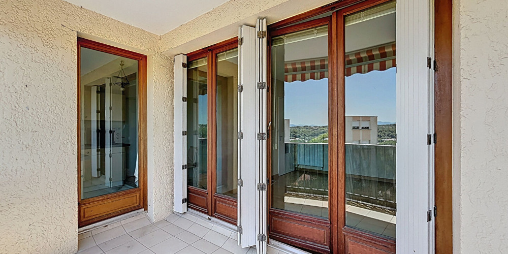 appartement à ST PIERRE D IRUBE (64990)