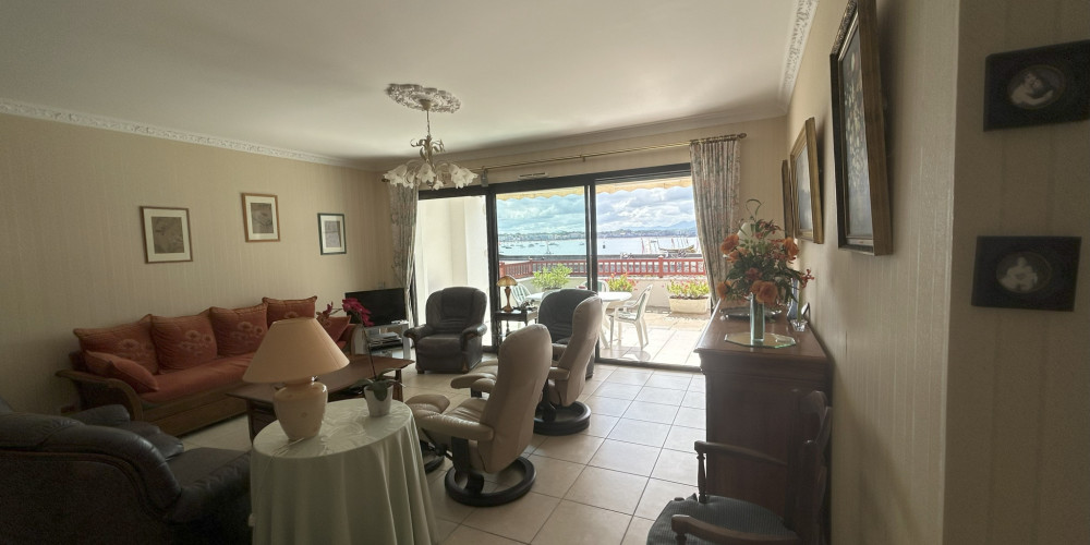 appartement à CIBOURE (64500)