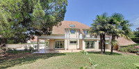 maison à LONS (64140)