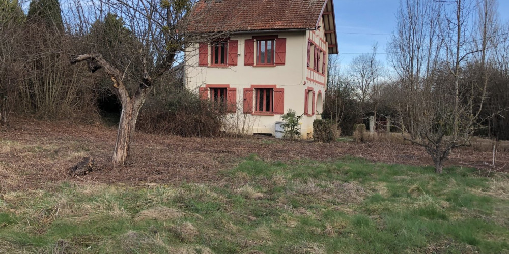 maison à HECHES (65250)