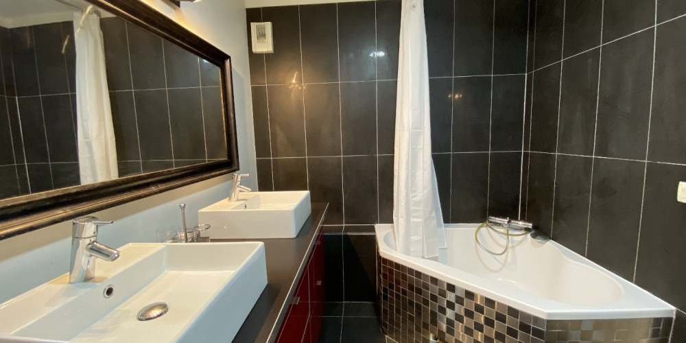appartement à ARBONNE (64210)