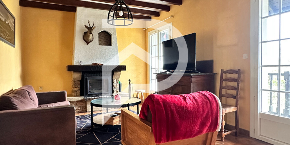 maison à OLORON STE MARIE (64400)