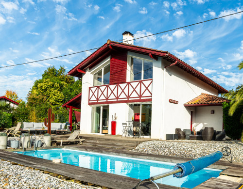 maison  CAMBO LES BAINS