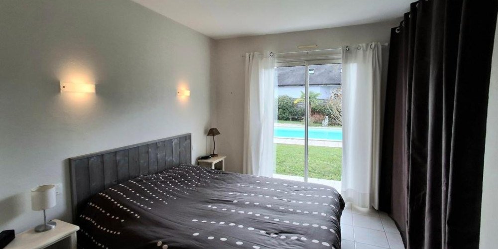 maison à MONTARDON (64121)