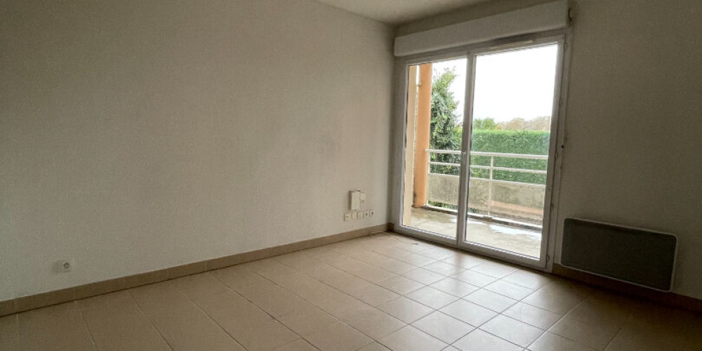 appartement à LONS (64140)