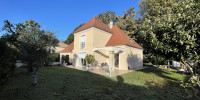 maison à PAU (64000)